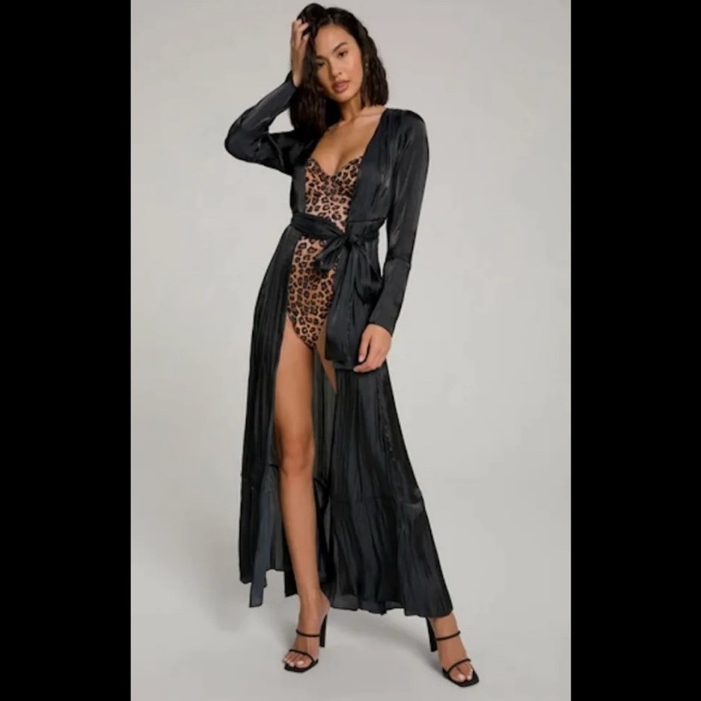Good American After Dip Swim Robe Cover Up Black Dress Robe Tie Size 2 / Medium